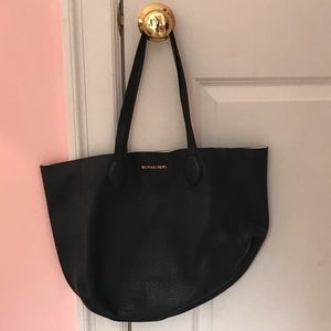 Reversible Michael Kors purse